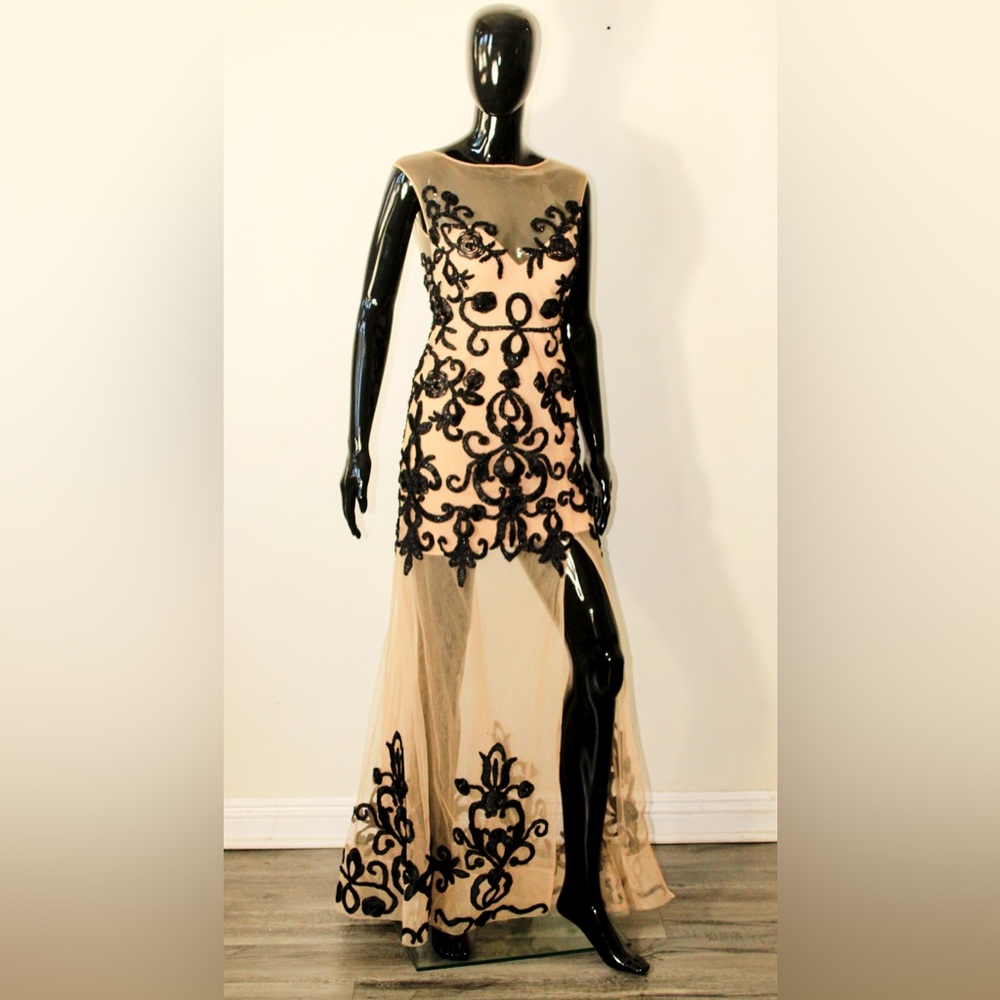 Tarik Ediz Black and Cream Lace Wedding Dress